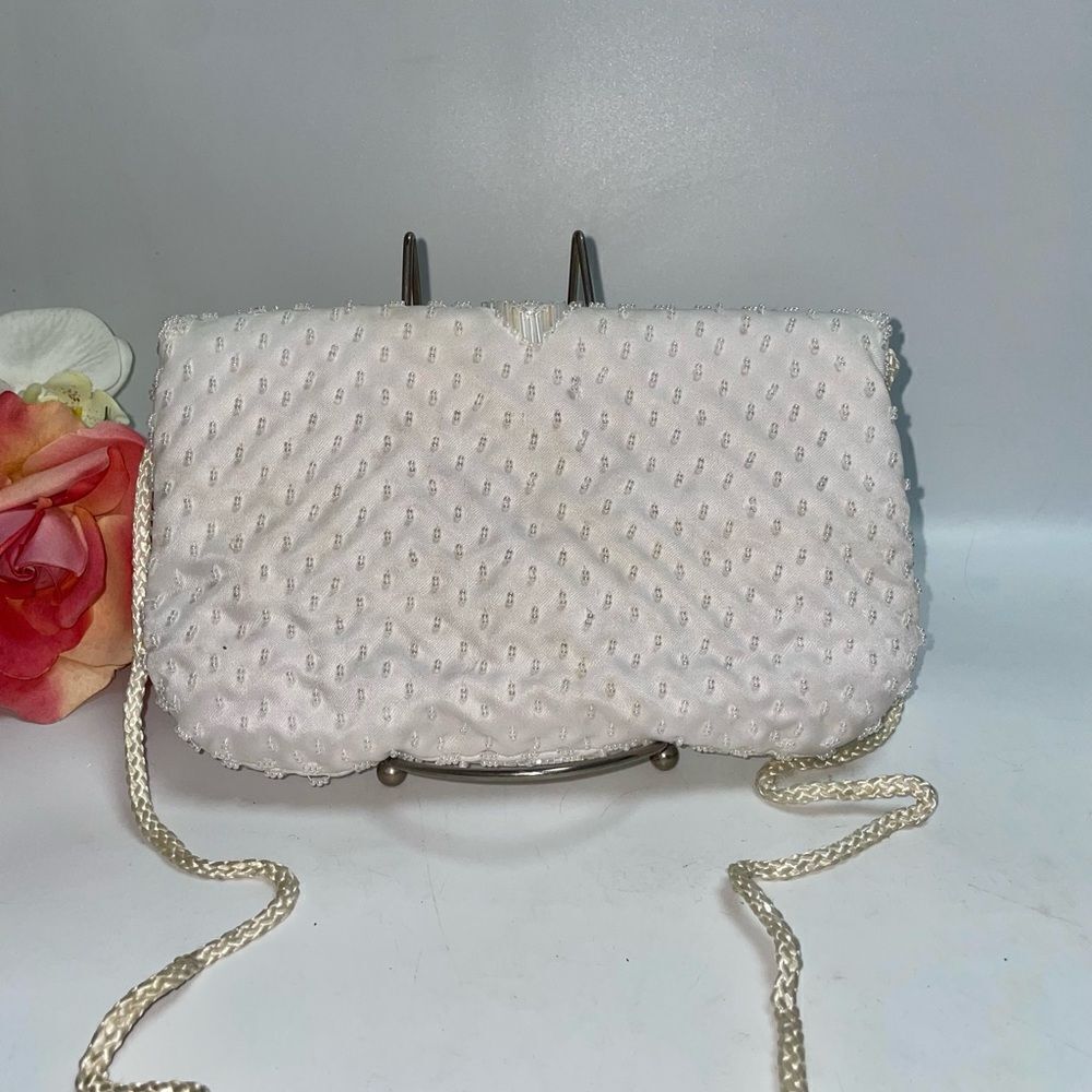 Elegant White Beaded Clutch - Picture 2 of 5